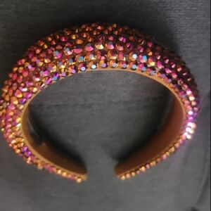 Head band in color Brown, with Stones.